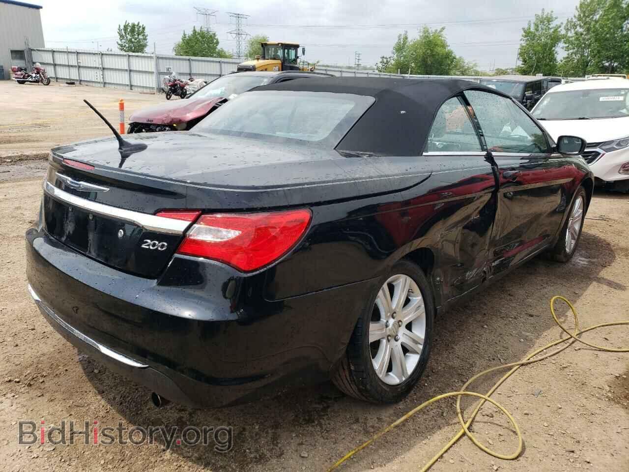 2011 CHRYSLER 200 - VIN: 1C3BC2EB4BN604506 - Фото 3