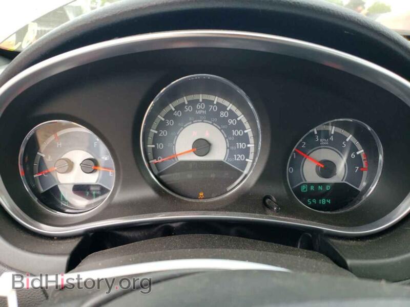 2011 Chrysler 200 (VIN 1C3BC2EB4BN604506) — фото 9 из 12