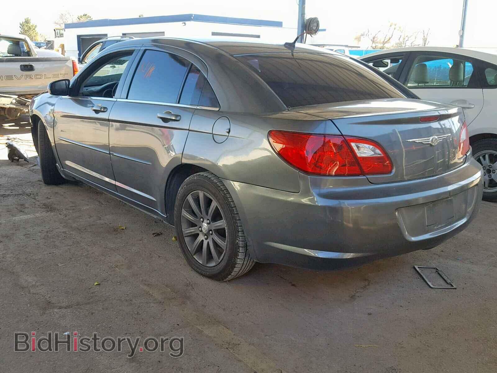 2010 CHRYSLER SEBRING - VIN: 1C3CC5FB7AN147760 - Фото 3