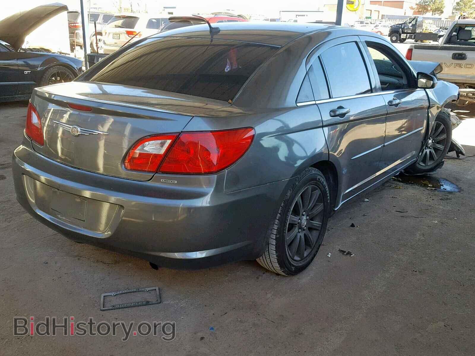 2010 CHRYSLER SEBRING - VIN: 1C3CC5FB7AN147760 - Фото 4