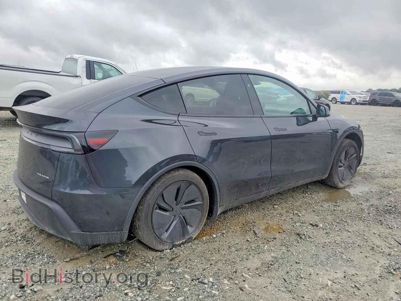 2026 TESLA MODEL Y - VIN: 7SAYGDEE6TF431106 - Photo 3