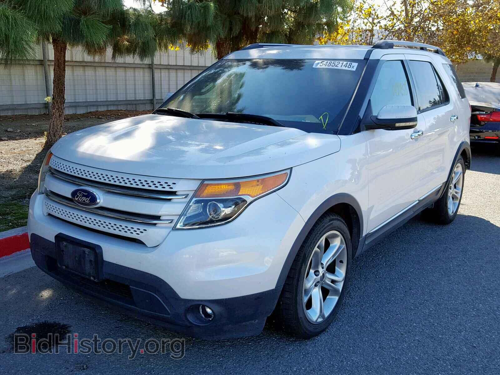 2011 FORD EXPLORER L - VIN: 1FMHK7F85BGA46805 - Photo 2