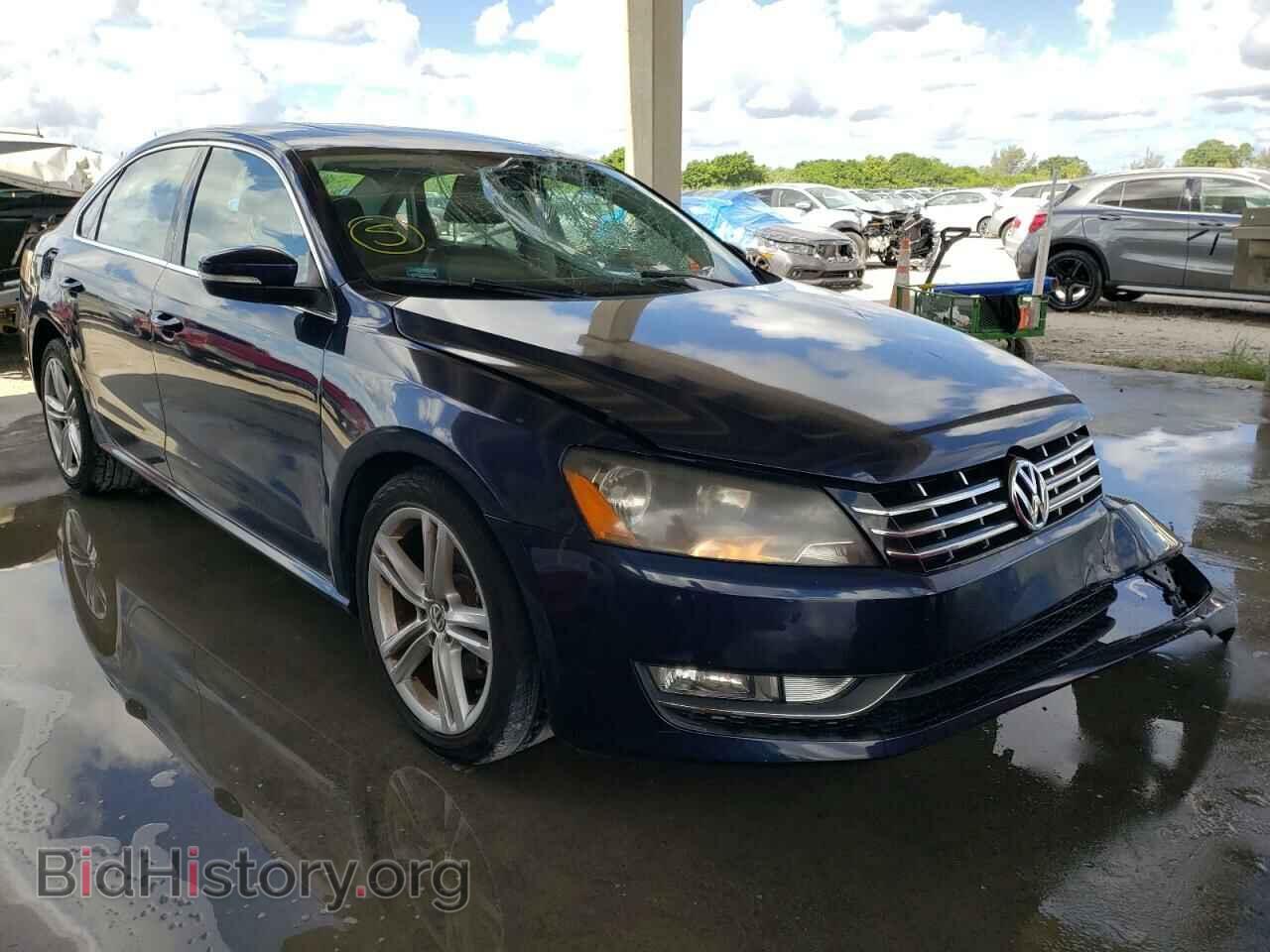 Фотография 1VWBM7A33DC123744 - VOLKSWAGEN PASSAT 2013
