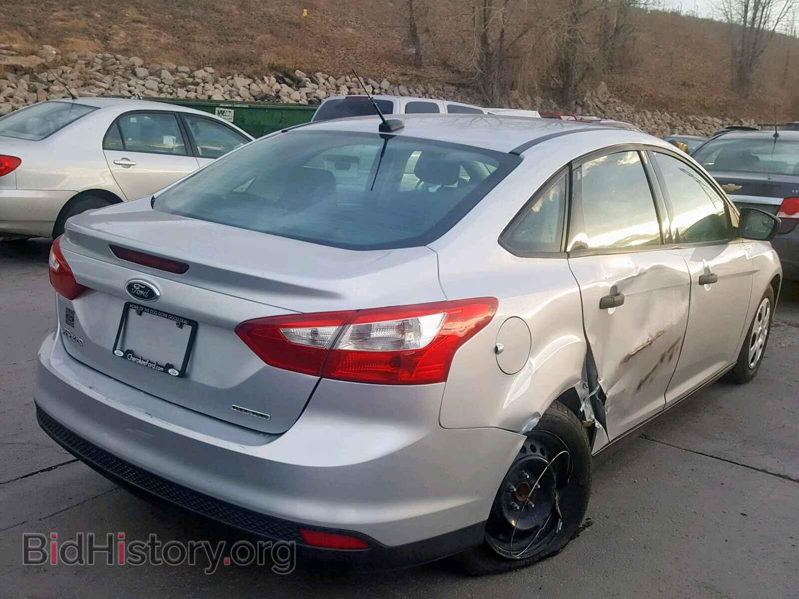 2012 FORD FOCUS - VIN: 1FAHP3E22CL461591 - Photo 4