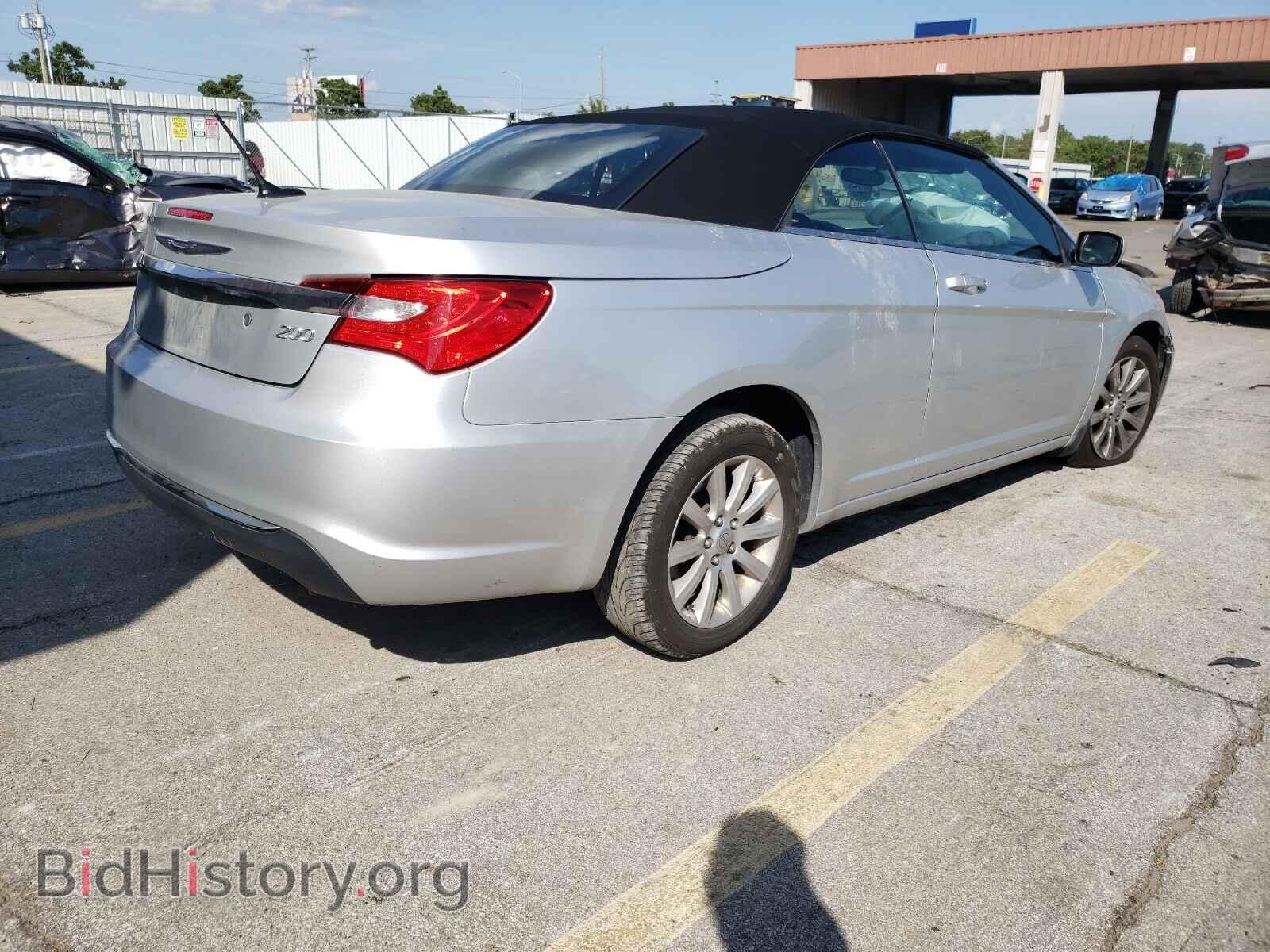 2012 CHRYSLER 200 - VIN: 1C3BCBEBXCN134323 - Фото 4