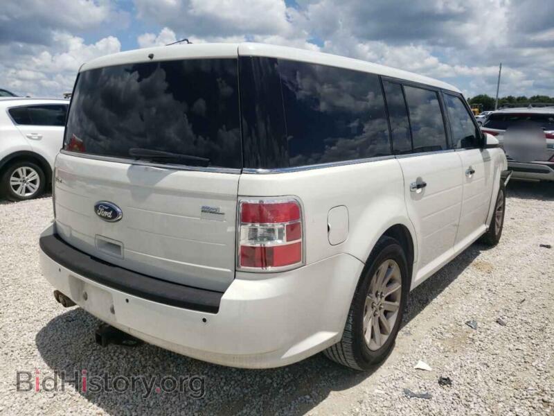 2011 Ford FLEX (VIN 2FMGK5CC5BBD32458) — фото 4 из 10