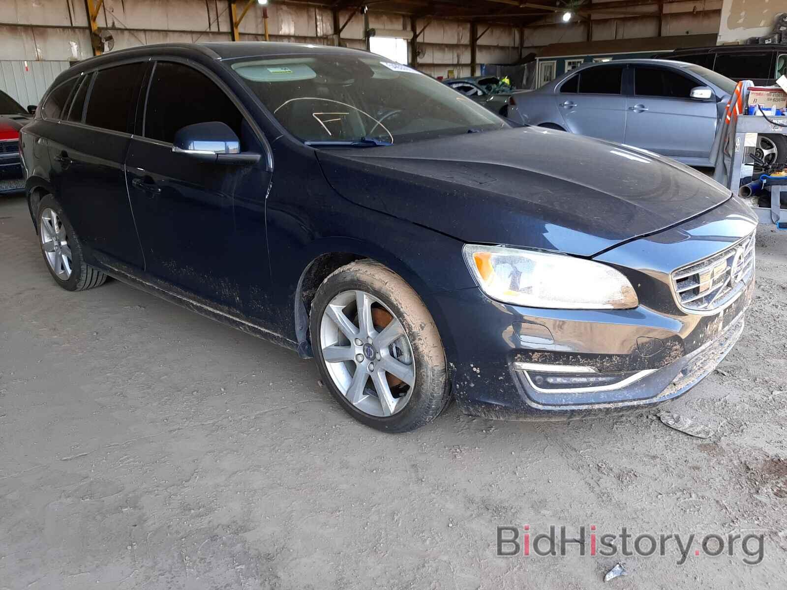 Photo YV140MEM2G1303252 - VOLVO V60 2016