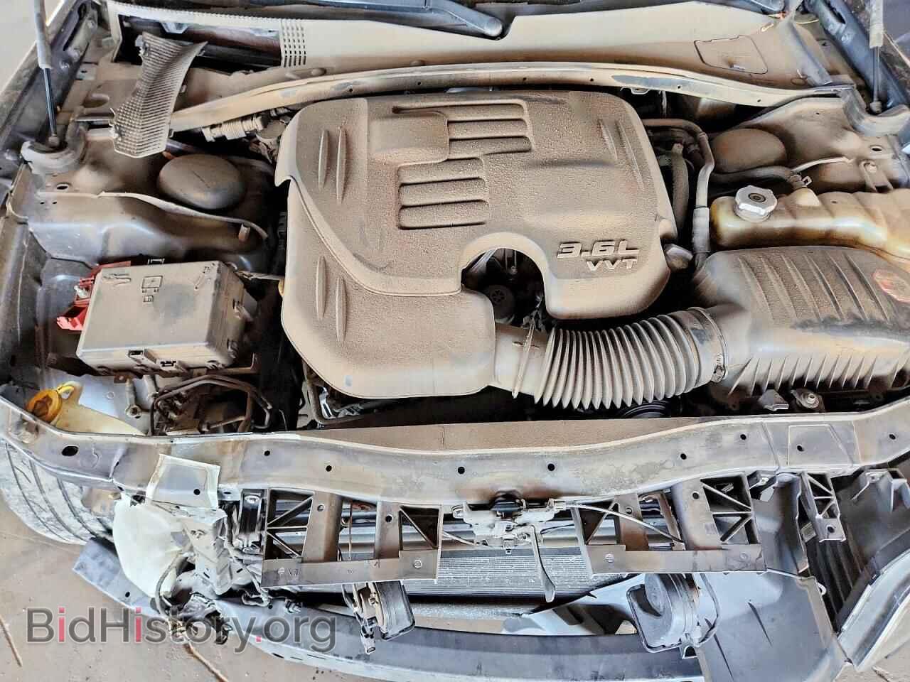 2018 CHRYSLER 300 - VIN: 2C3CCAAG8JH282038 - Фото 11