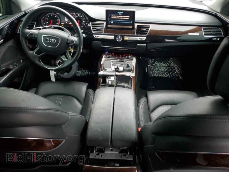 2012 Audi A8 (VIN WAURVAFD3CN019669) — фото 8 из 12