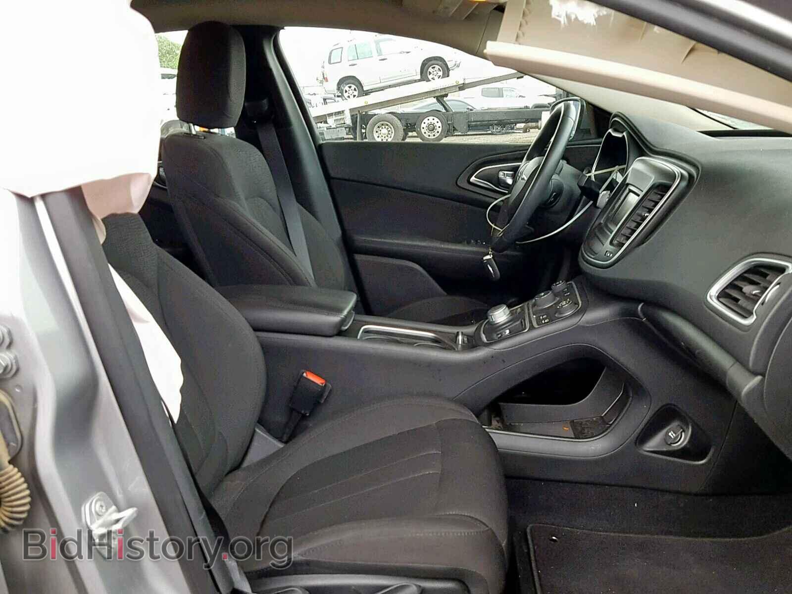 2016 CHRYSLER 200 - VIN: 1C3CCCFB1GN186678 - Фото 5