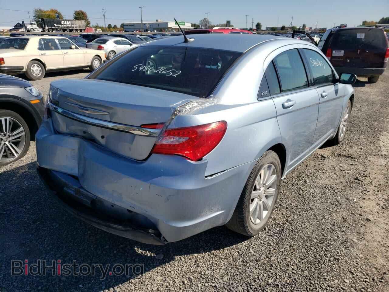 2012 CHRYSLER 200 - VIN: 1C3CCBAB6CN192245 - Фото 4