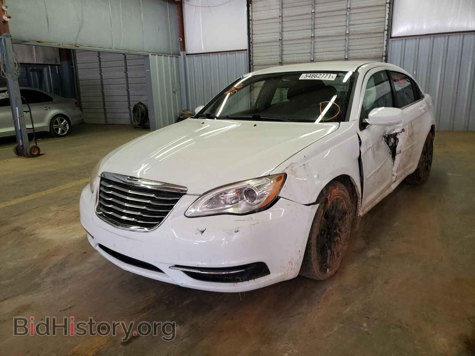 2011 CHRYSLER 200 - VIN: 1C3BC4FG6BN553872 - Фото 2