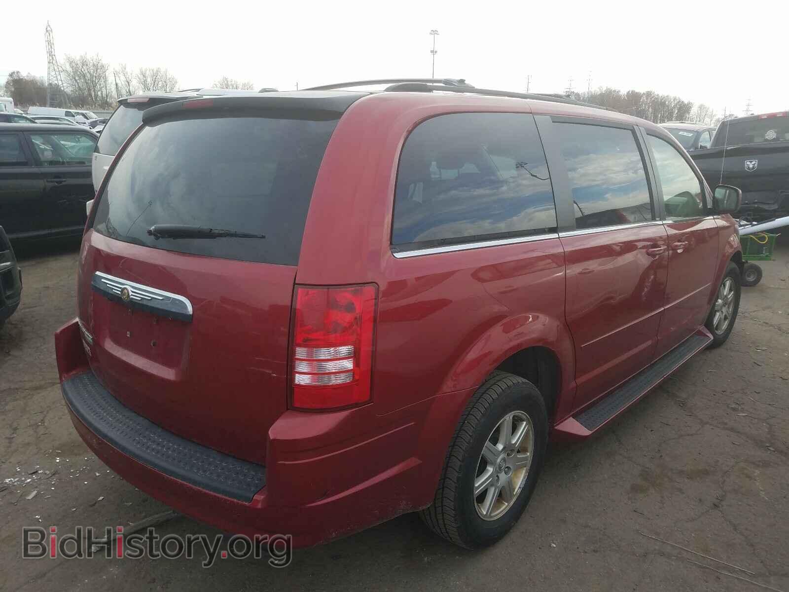 2008 CHRYSLER MINIVAN - VIN: 2A8HR54PX8R648789 - Фото 4