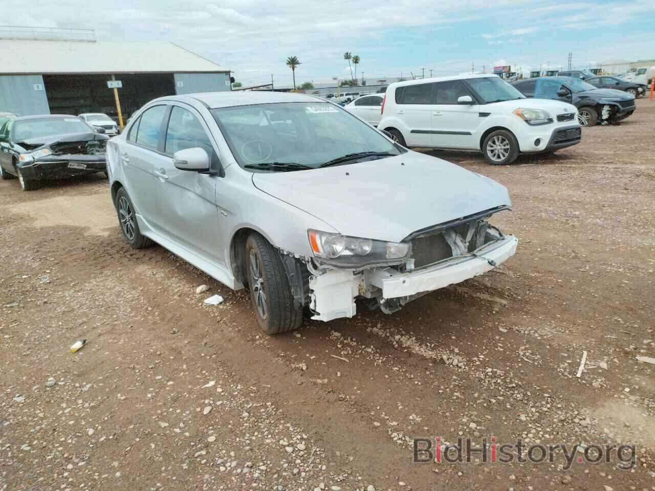 Photo JA32U2FU5HU006124 - MITSUBISHI LANCER 2017