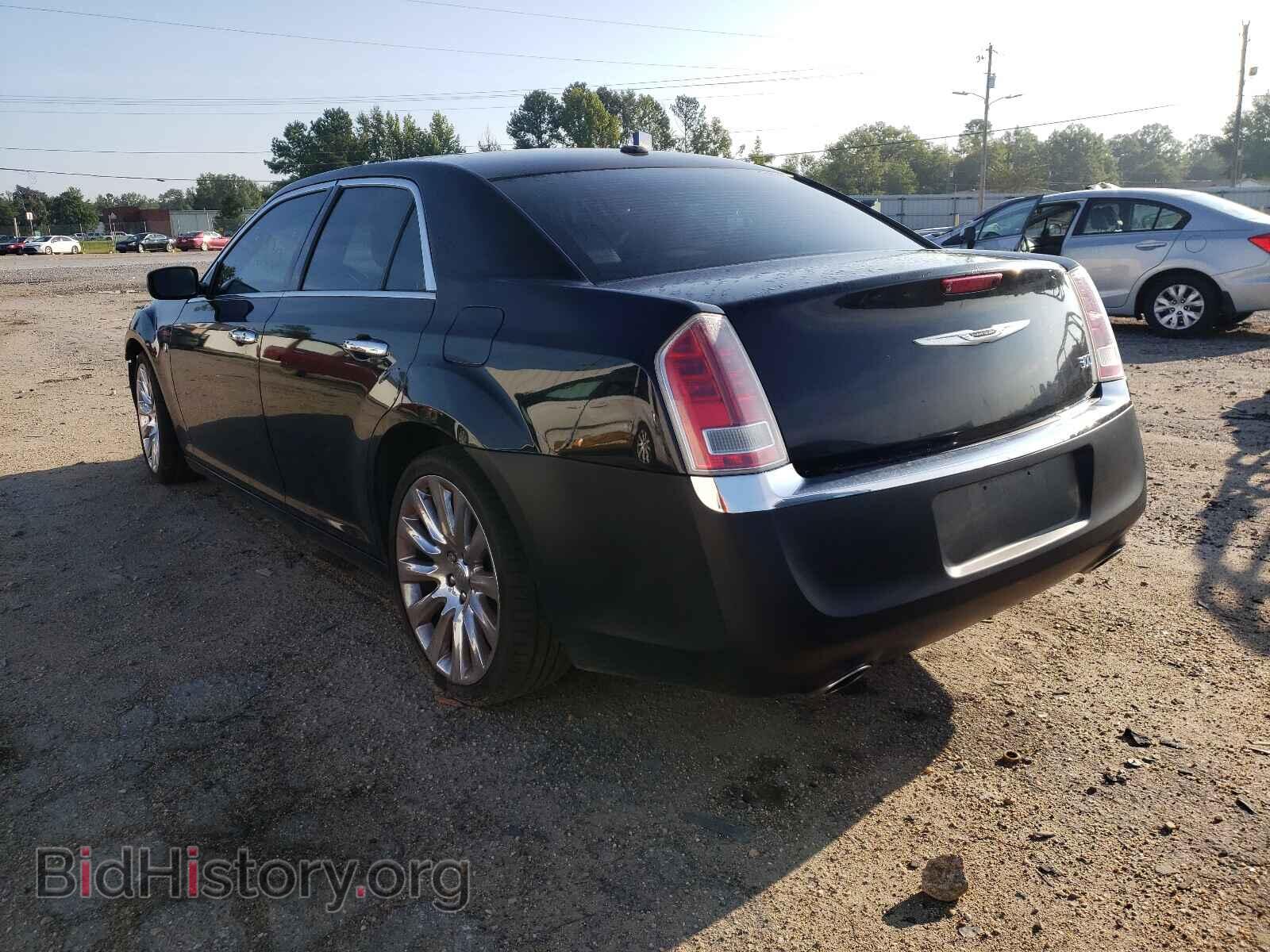 2013 CHRYSLER 300 - VIN: 2C3CCAAG7DH744948 - Фото 3
