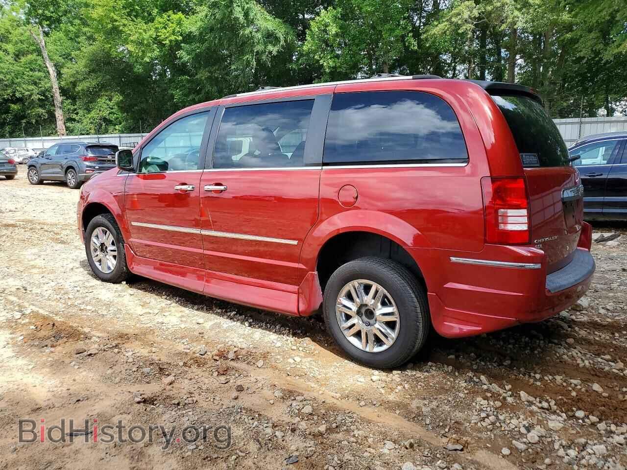 2010 CHRYSLER MINIVAN - VIN: 2A4RR6DX7AR198858 - Фото 2