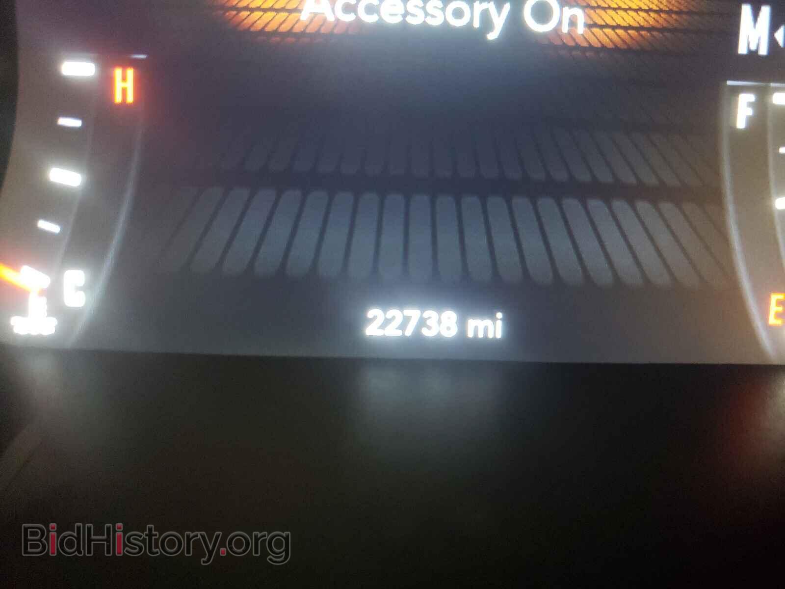 2018 DODGE CHALLENGER - VIN: 2C3CDZAG8JH322159 - Photo 8