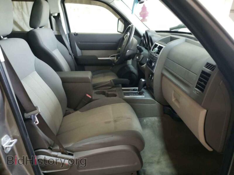 2007 Dodge NITRO (VIN 1D8GU58K77W546745) — photo 5 of 10