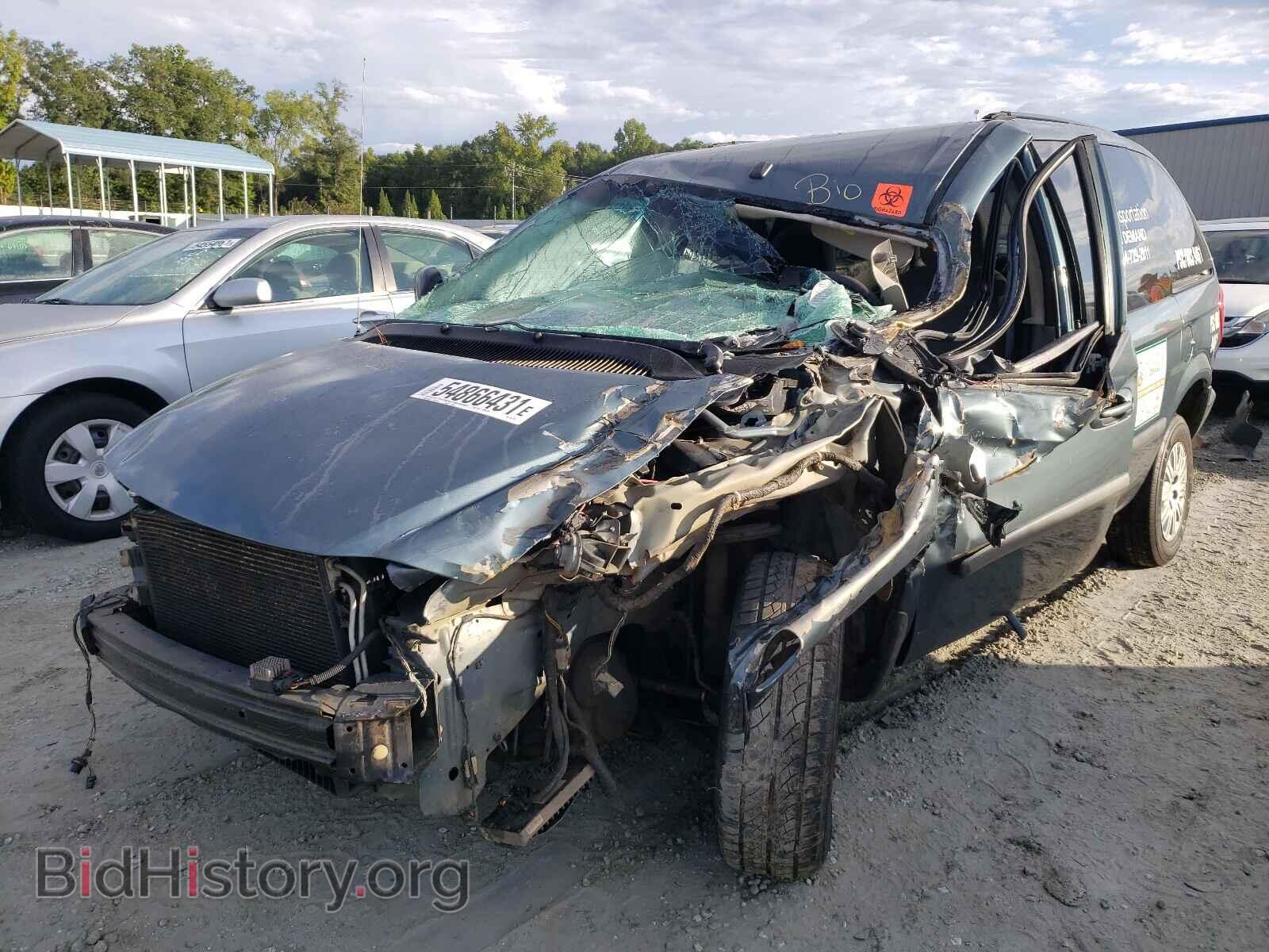 2006 CHRYSLER MINIVAN - VIN: 1A4GP45R96B620720 - Фото 2
