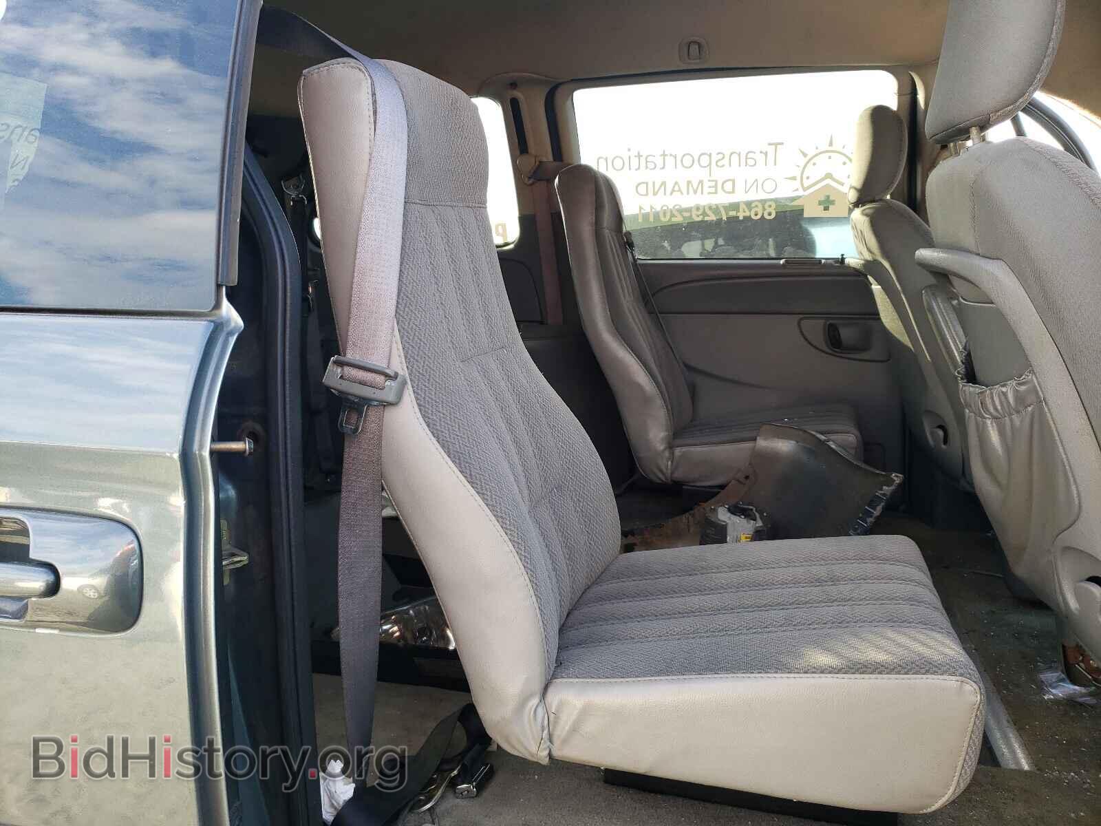 2006 CHRYSLER MINIVAN - VIN: 1A4GP45R96B620720 - Фото 6