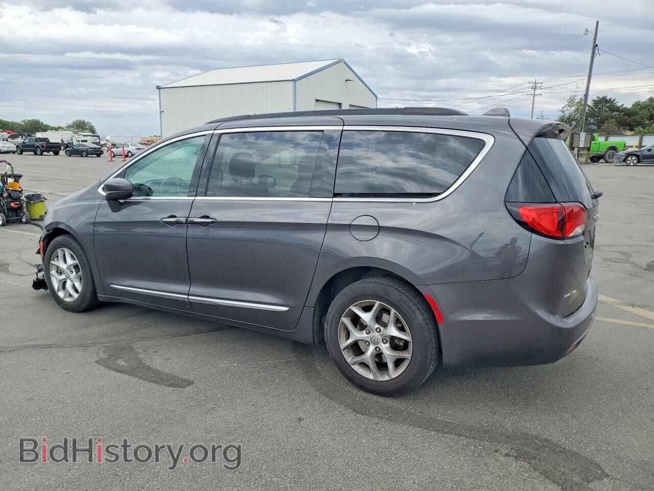 2017 CHRYSLER PACIFICA - VIN: 2C4RC1BG0HR803858 - Фото 2