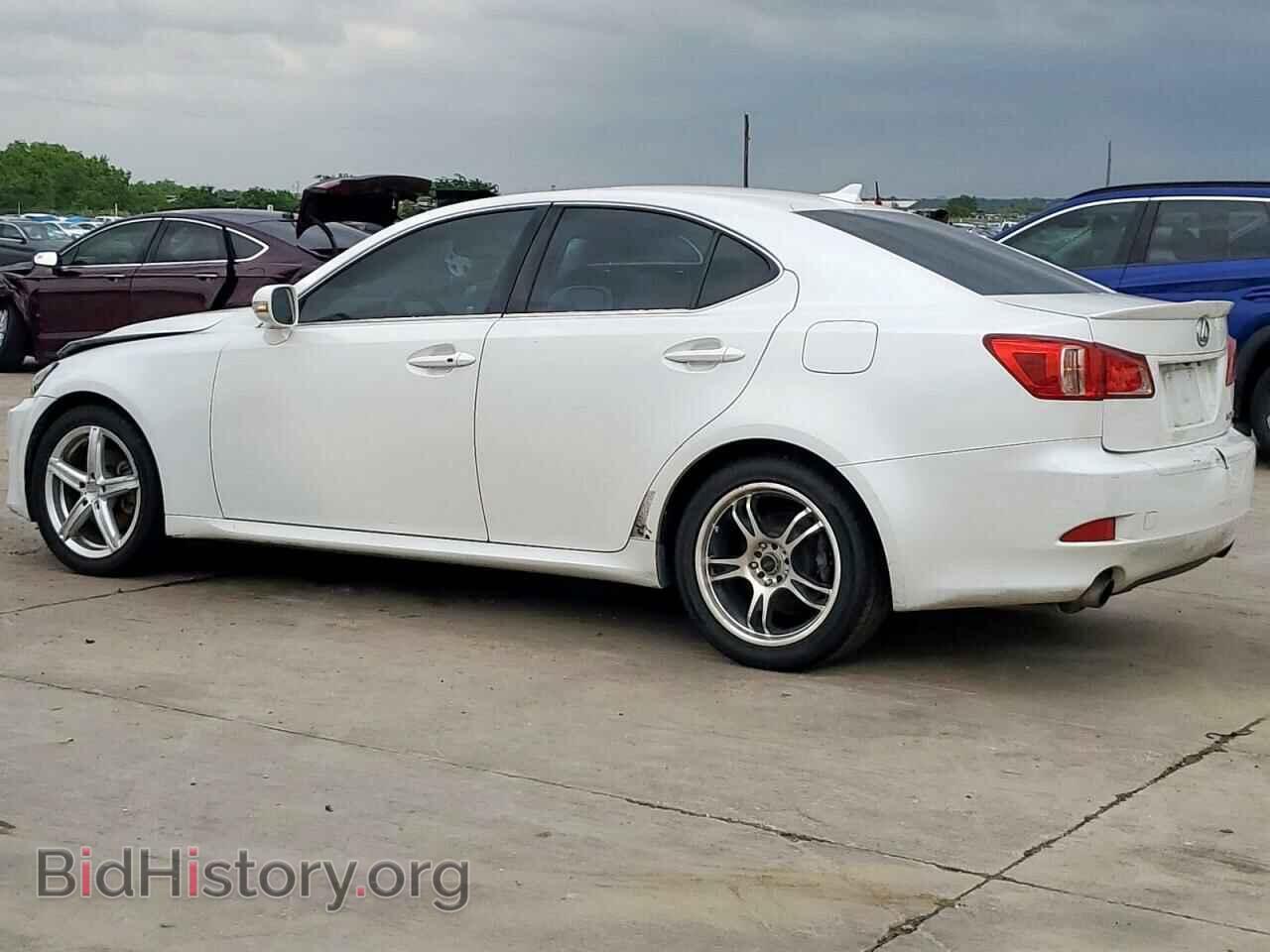 2011 LEXUS IS - VIN: JTHBF5C2XB5138831 - Фото 2
