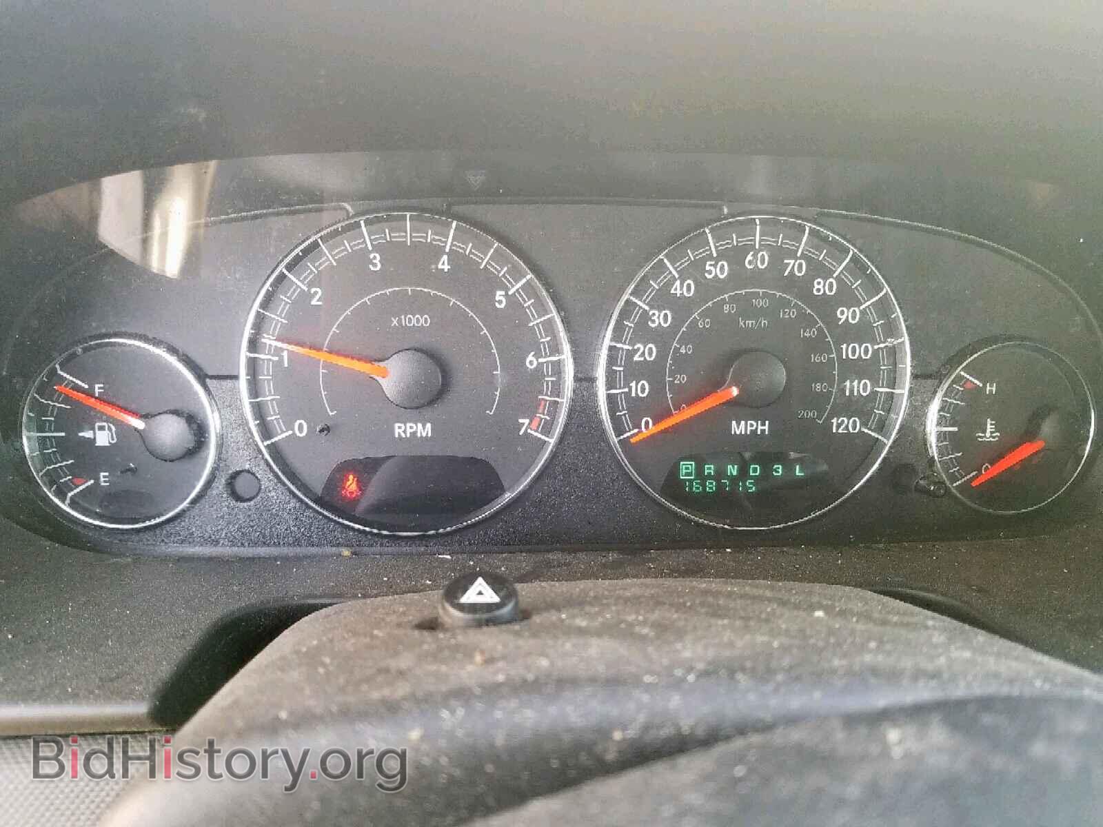 2004 CHRYSLER SEBRING - VIN: 1C3EL46X44N400178 - Фото 8