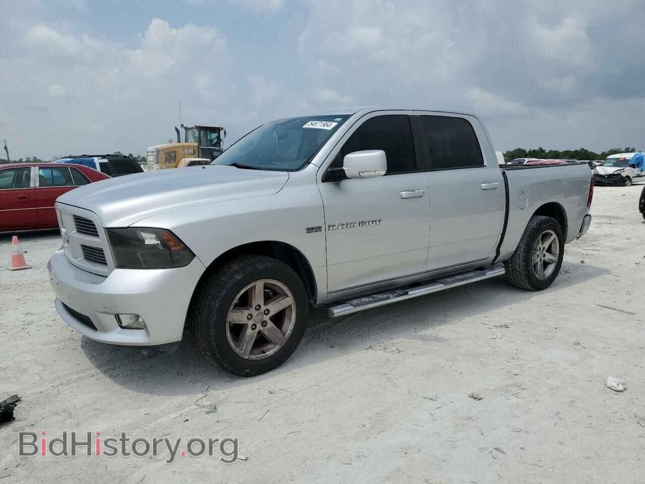 Photo 1D7RB1CT5BS534718 - DODGE All Models 2011