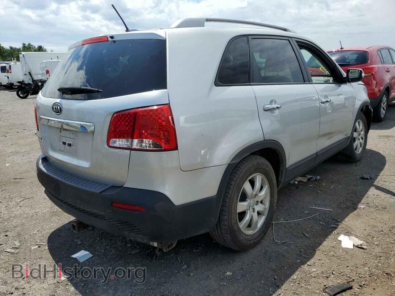 2012 KIA SORENTO - VIN: 5XYKTDA26CG296793 - Фото 4