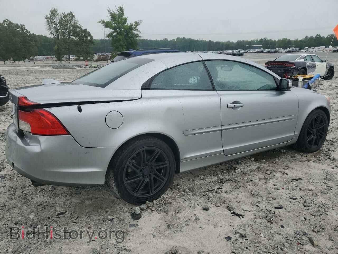 2011 VOLVO C70 - VIN: YV1672MC7BJ116079 - Фото 3