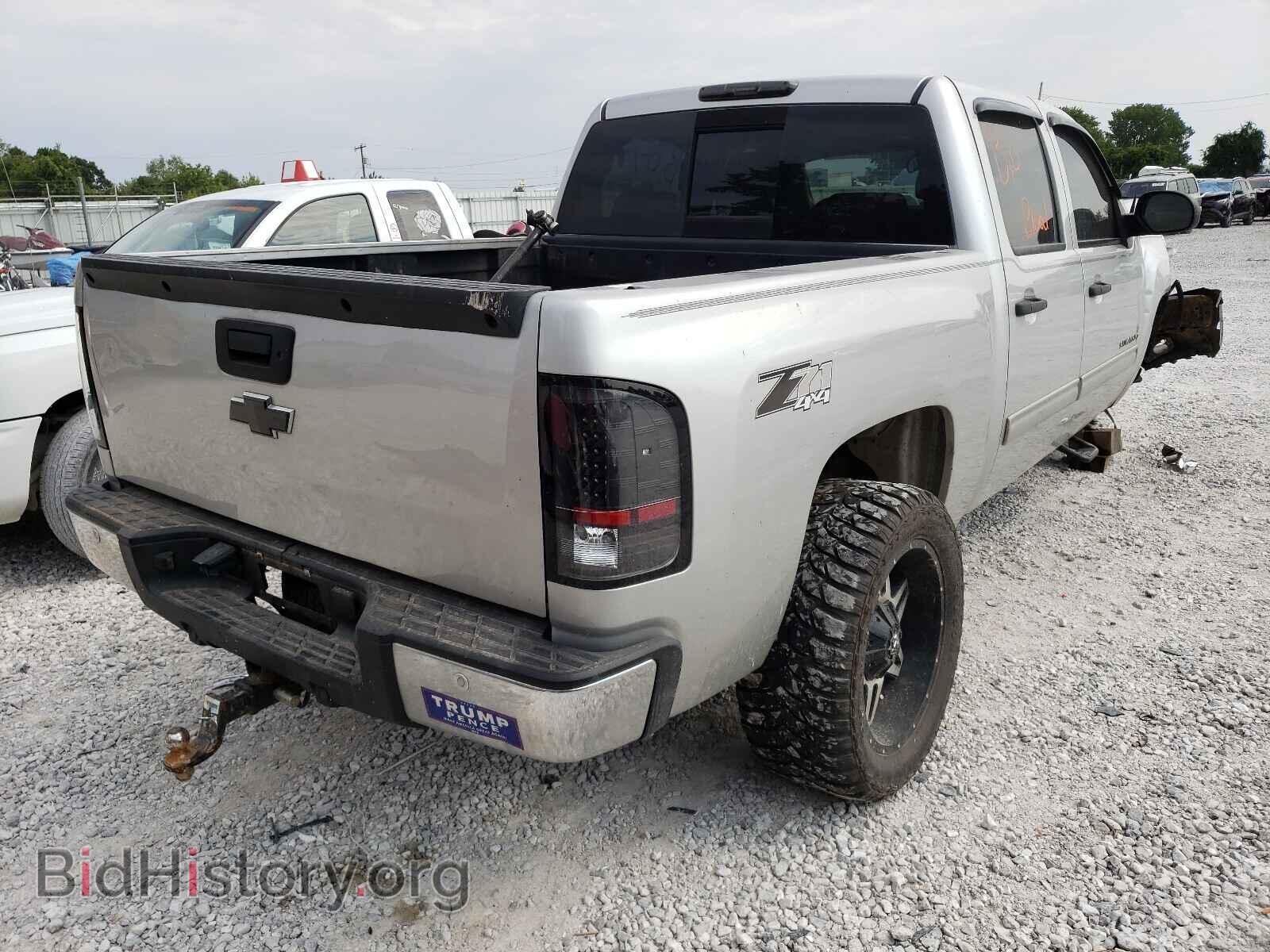 2011 CHEVROLET SILVERADO - VIN: 1GCPKSE3XBF241202 - Фото 4