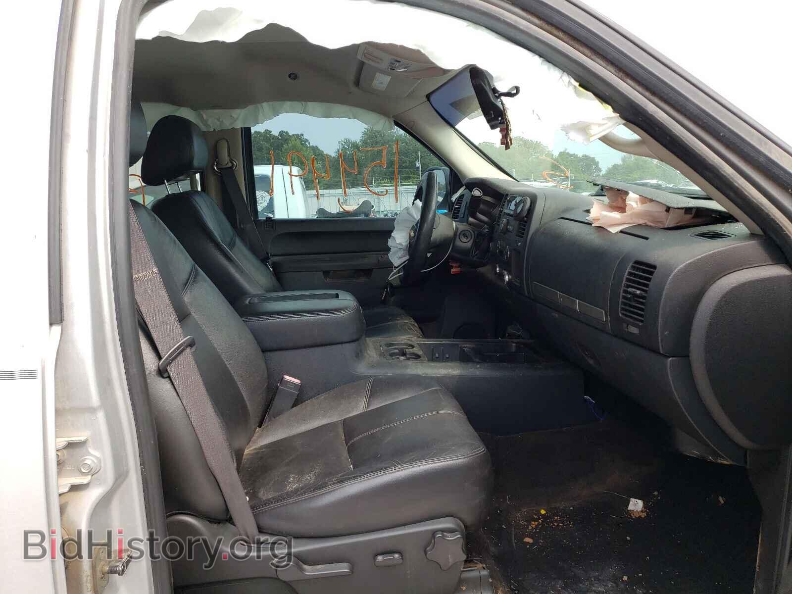 2011 CHEVROLET SILVERADO - VIN: 1GCPKSE3XBF241202 - Фото 5