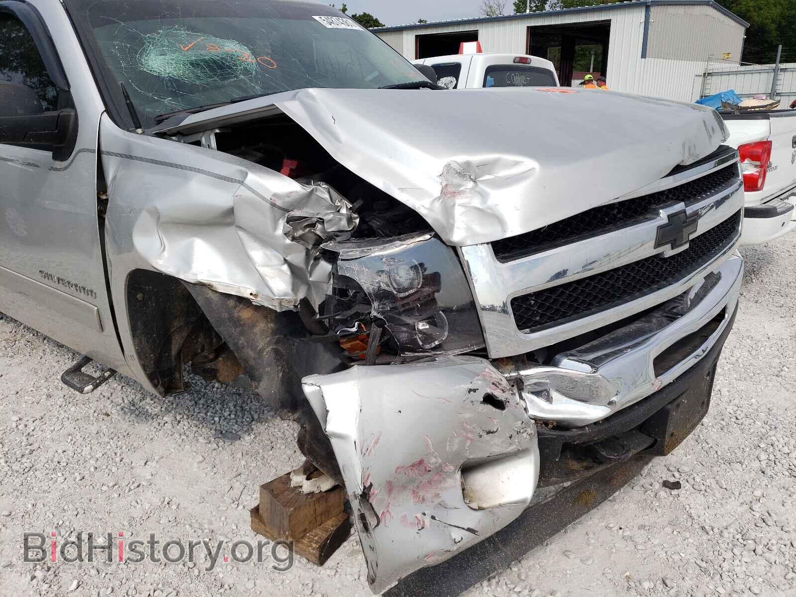 2011 CHEVROLET SILVERADO - VIN: 1GCPKSE3XBF241202 - Фото 9