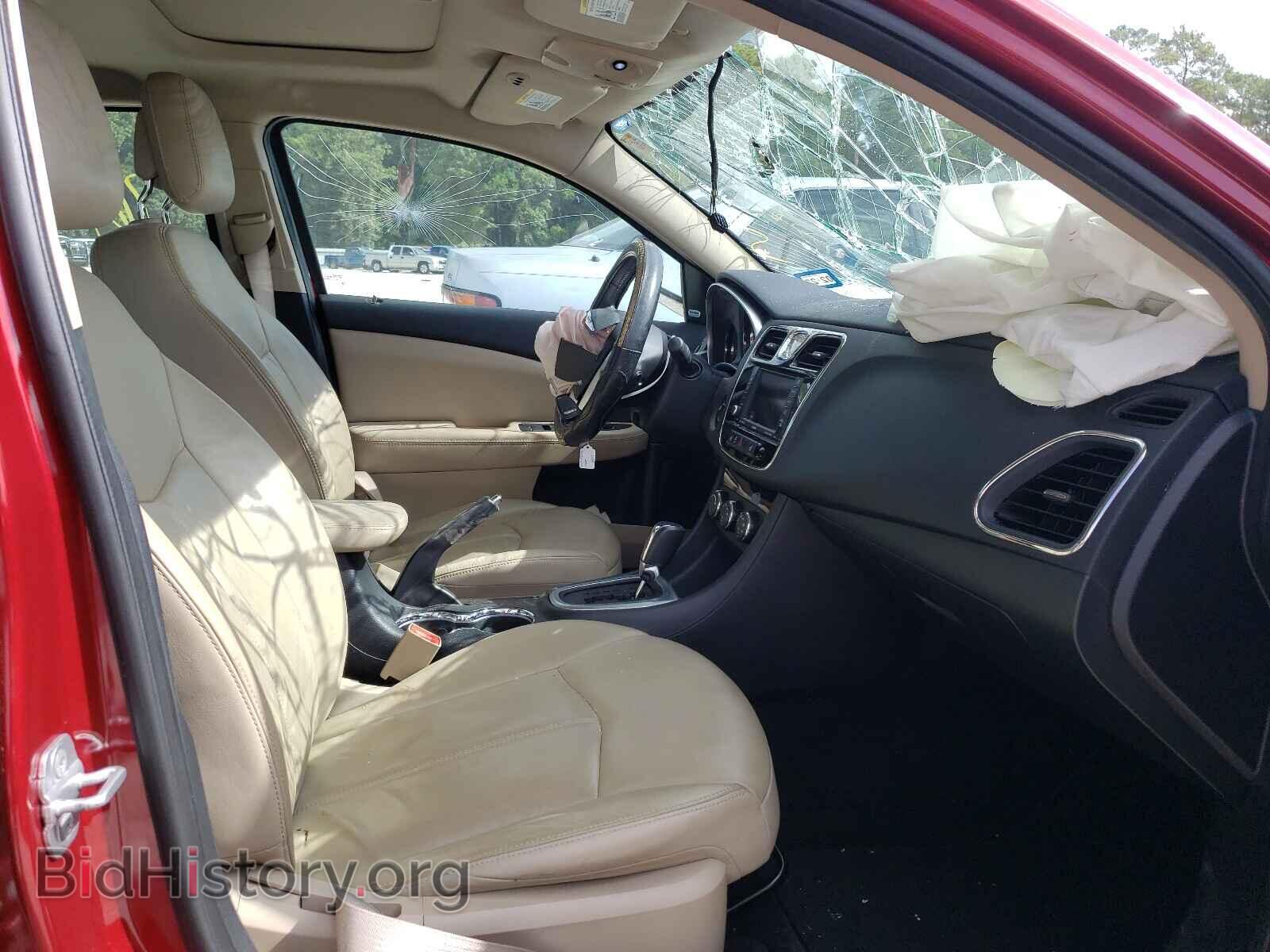 2011 CHRYSLER 200 - VIN: 1C3BC2FG5BN504201 - Фото 5