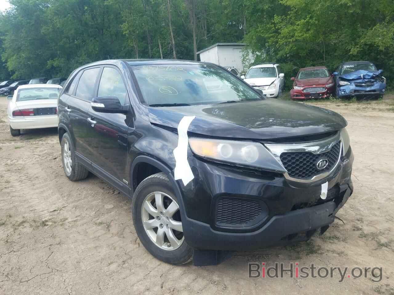 Photo 5XYKTCA1XBG018852 - KIA SORENTO 2011