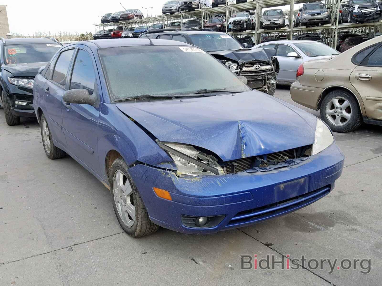 Photo 1FAFP34N75W241089 - FORD FOCUS 2005