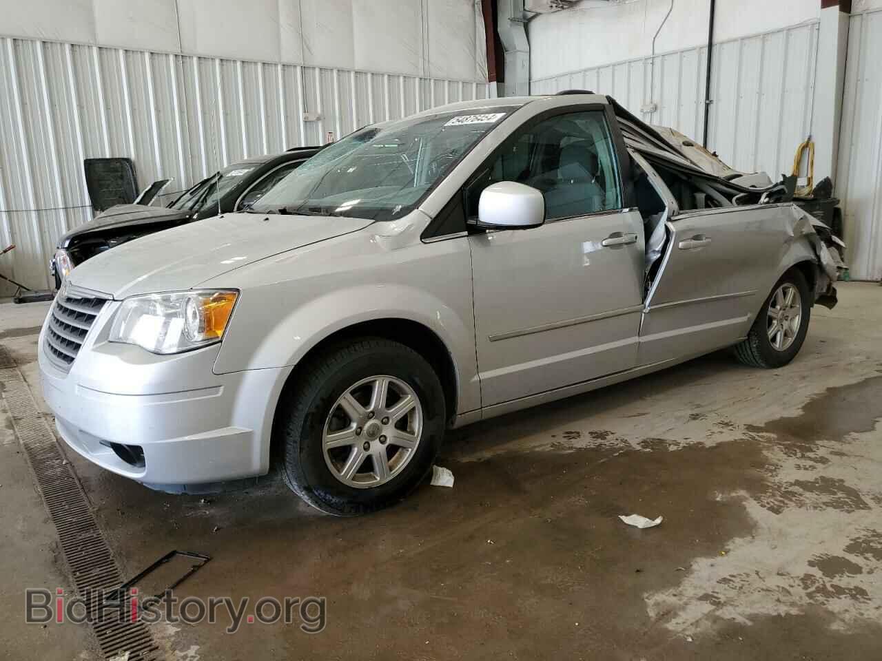 Photo 2A4RR5D1XAR422971 - CHRYSLER MINIVAN 2010