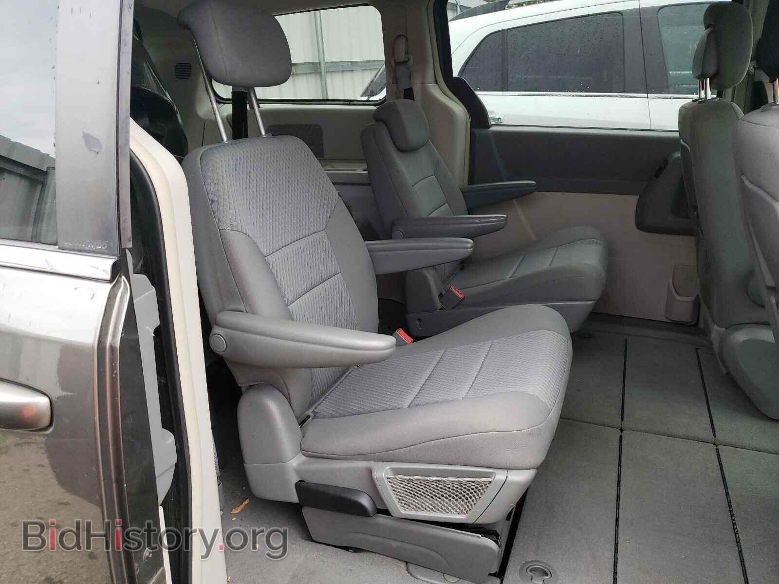 2010 CHRYSLER MINIVAN - VIN: 2A4RR5D13AR442351 - Photo 6