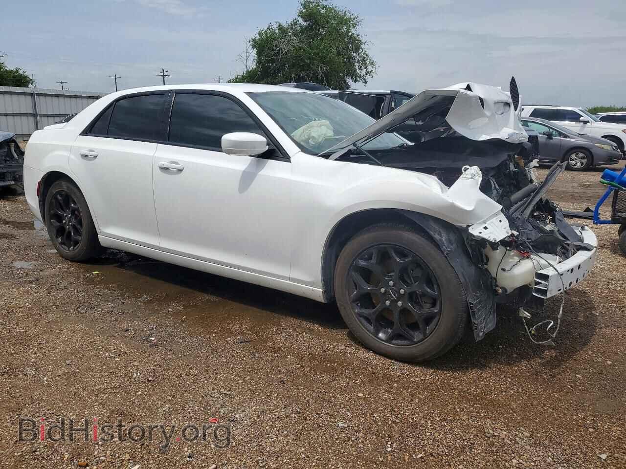 2017 CHRYSLER 300 - VIN: 2C3CCAGG9HH512543 - Photo 4