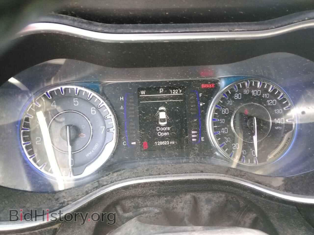 2015 CHRYSLER 200 - VIN: 1C3CCCAB9FN638012 - Фото 9