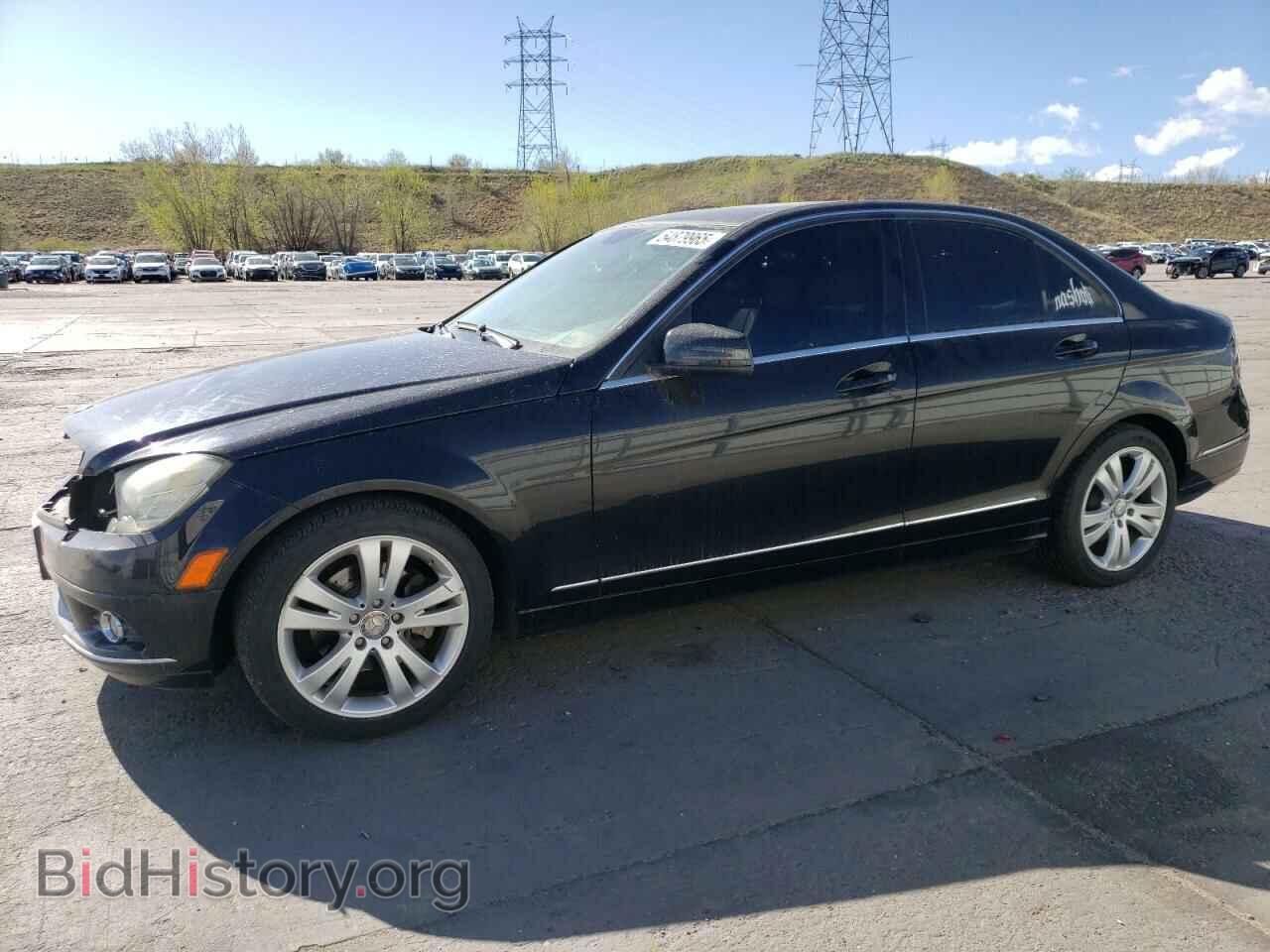 Photo WDDGF8BB1BR139794 - MERCEDES-BENZ C-CLASS 2011