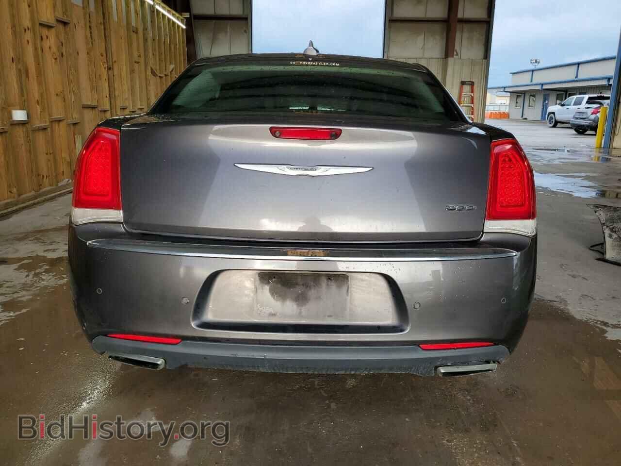 2015 CHRYSLER 300 - VIN: 2C3CCAAG4FH786772 - Фото 6