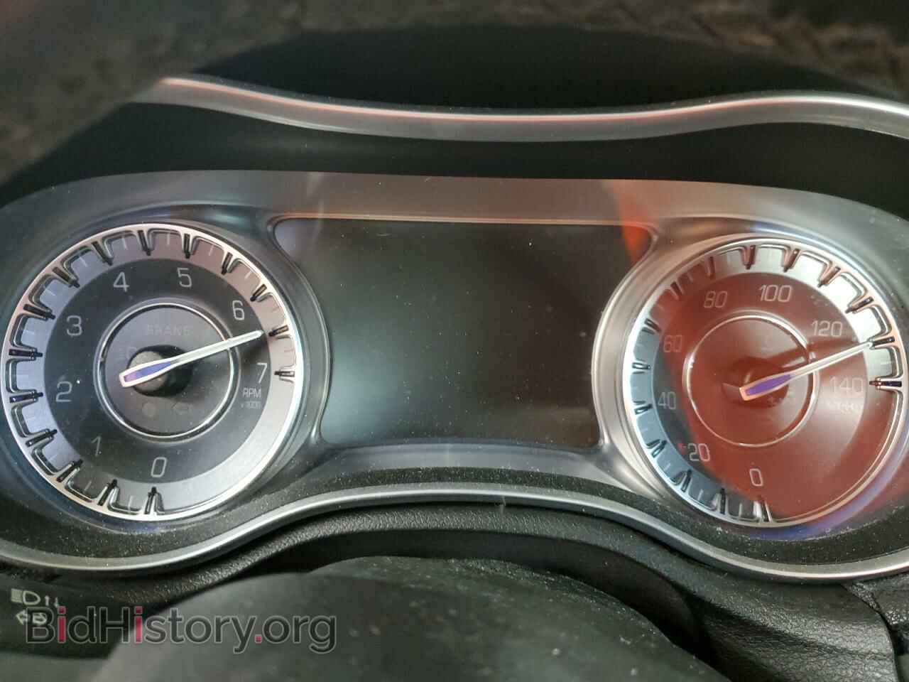 2015 CHRYSLER 300 - VIN: 2C3CCAAG4FH786772 - Фото 9