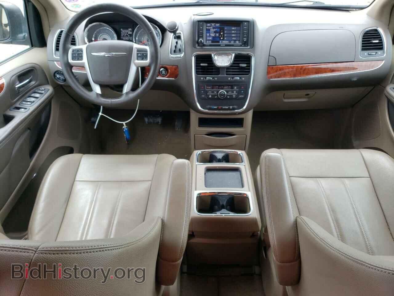 2016 CHRYSLER MINIVAN - VIN: 2C4RC1BG9GR261190 - Photo 8