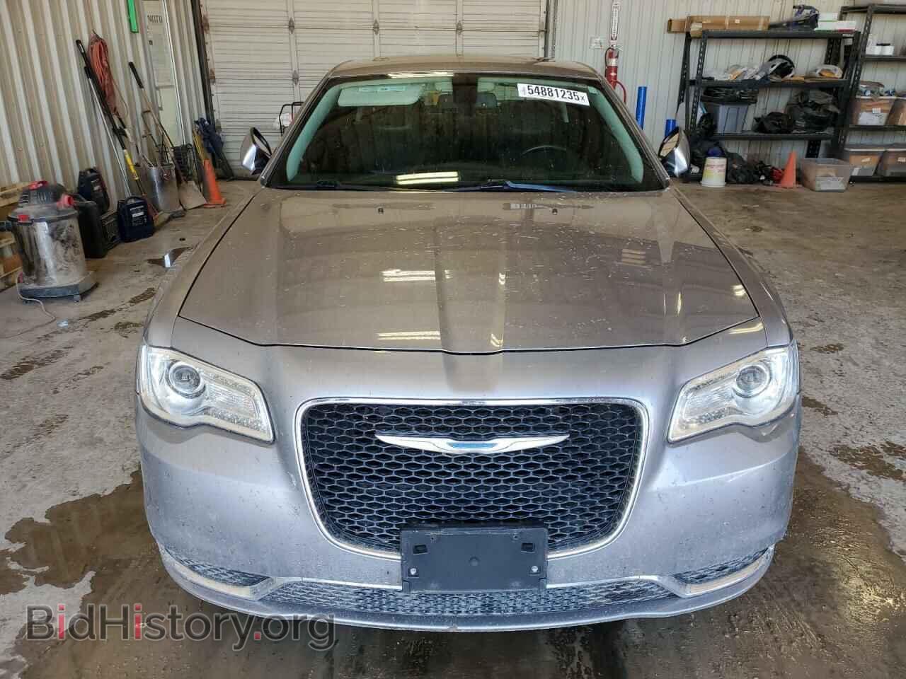2017 CHRYSLER 300 - VIN: 2C3CCAAG4HH577048 - Фото 5