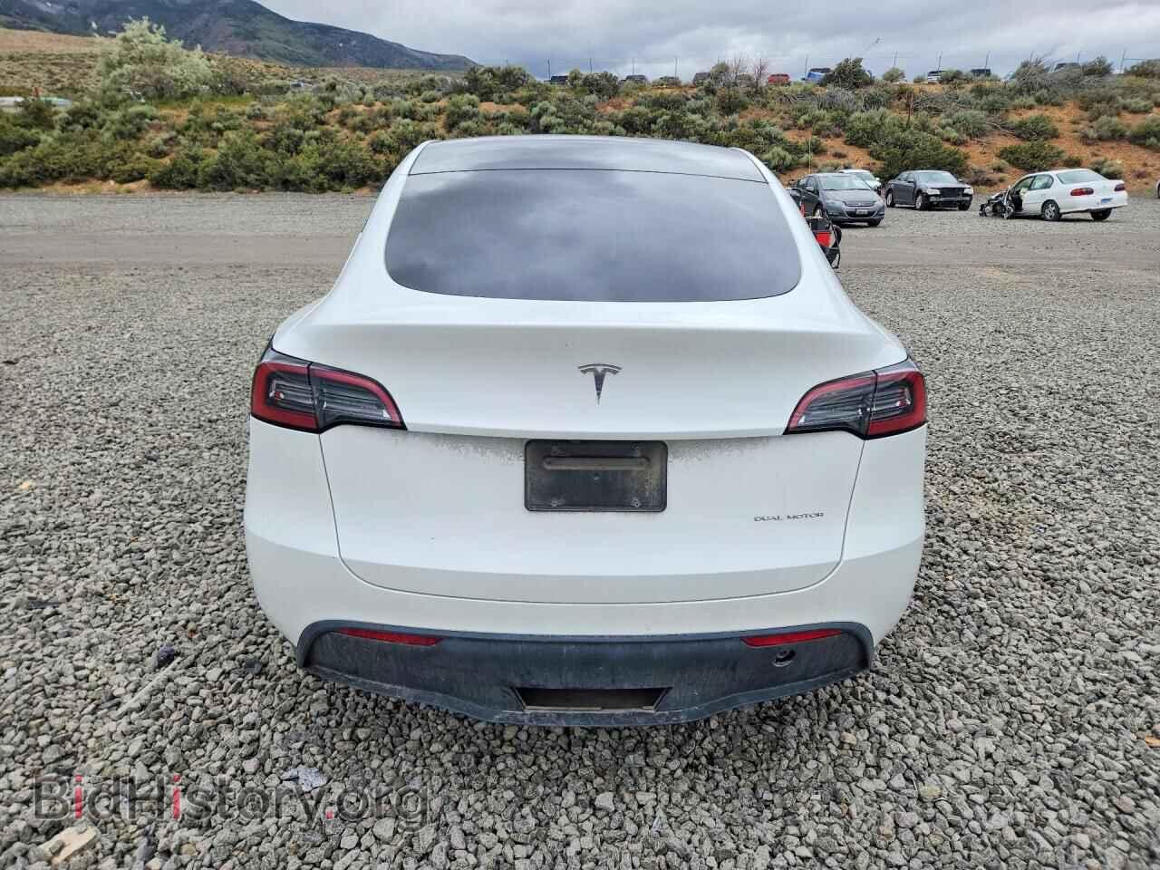 2023 TESLA MODEL Y - VIN: 7SAYGDEE2PF895726 - Фото 6