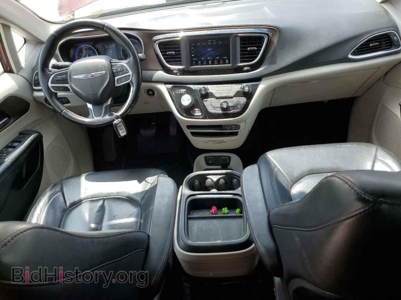 2019 CHRYSLER PACIFICA - VIN: 2C4RC1BG0KR560947 - Фото 8