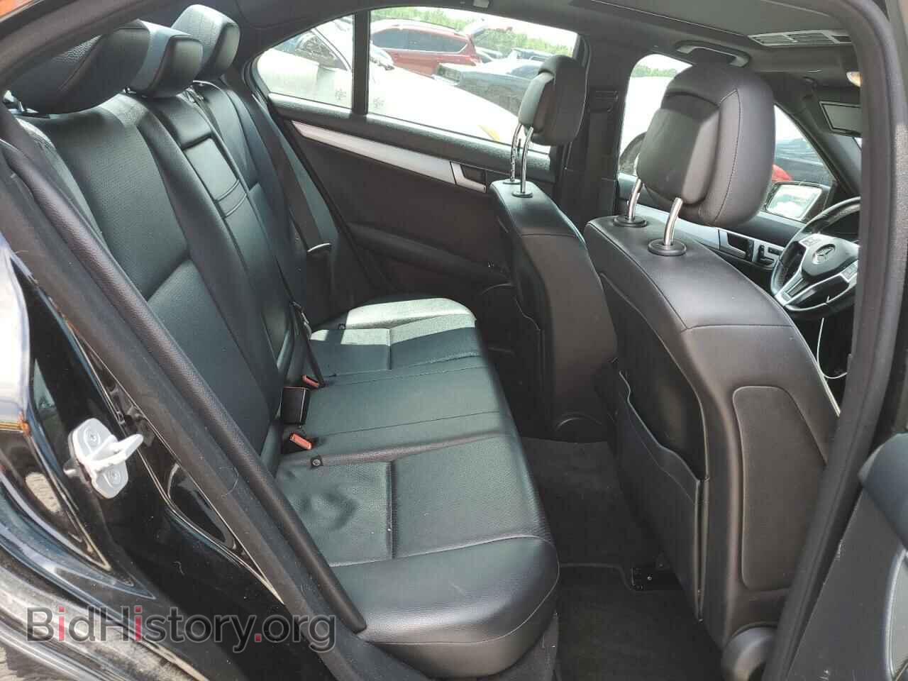 2014 MERCEDES-BENZ C-CLASS - VIN: WDDGF8AB2EA938231 - Фото 10