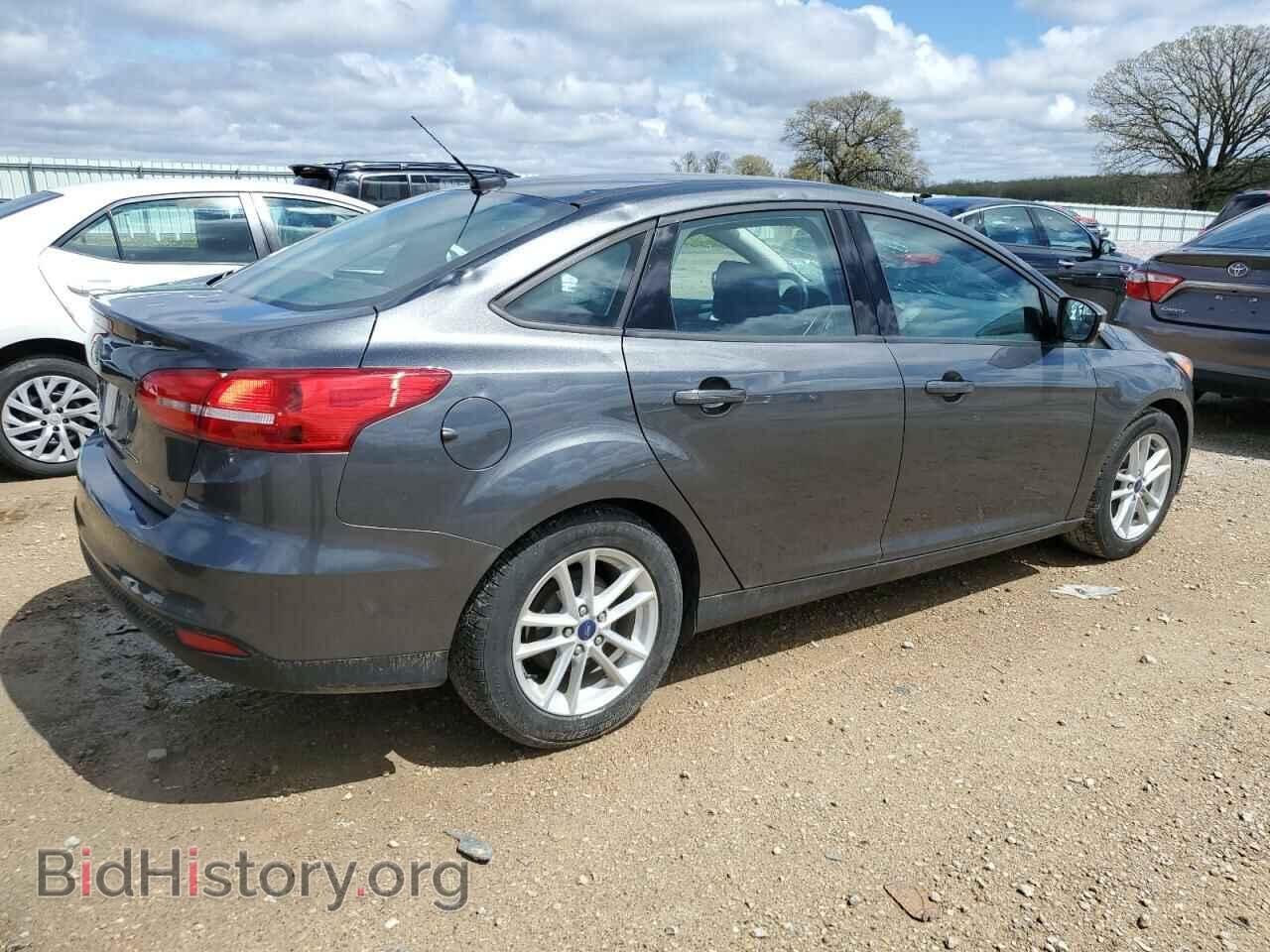 2017 FORD FOCUS - VIN: 1FADP3F25HL228597 - Photo 3