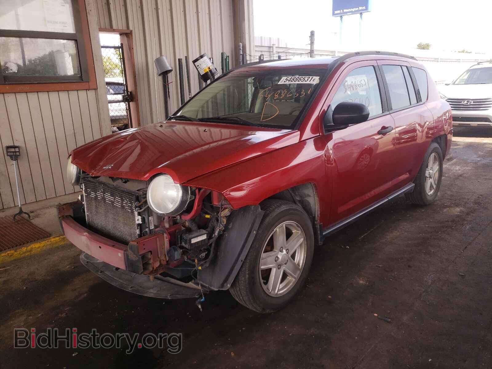 2007 JEEP COMPASS - VIN: 1J8FF47W77D158132 - Фото 2